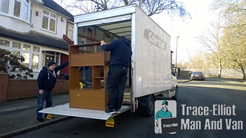 Best removal vans in Gunnersbury